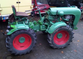 Elektro Traktor Lorey