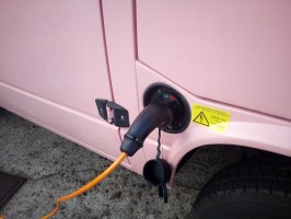 Ladeanschluß T3 Doka